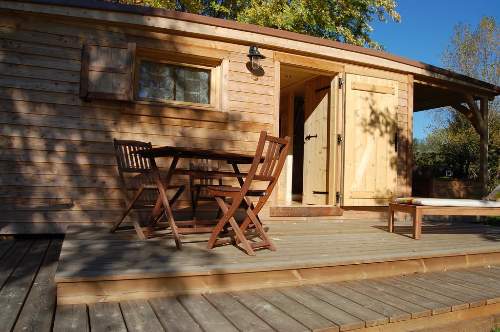 Camping Les Portes Du Beaujolais Anse Exterior foto