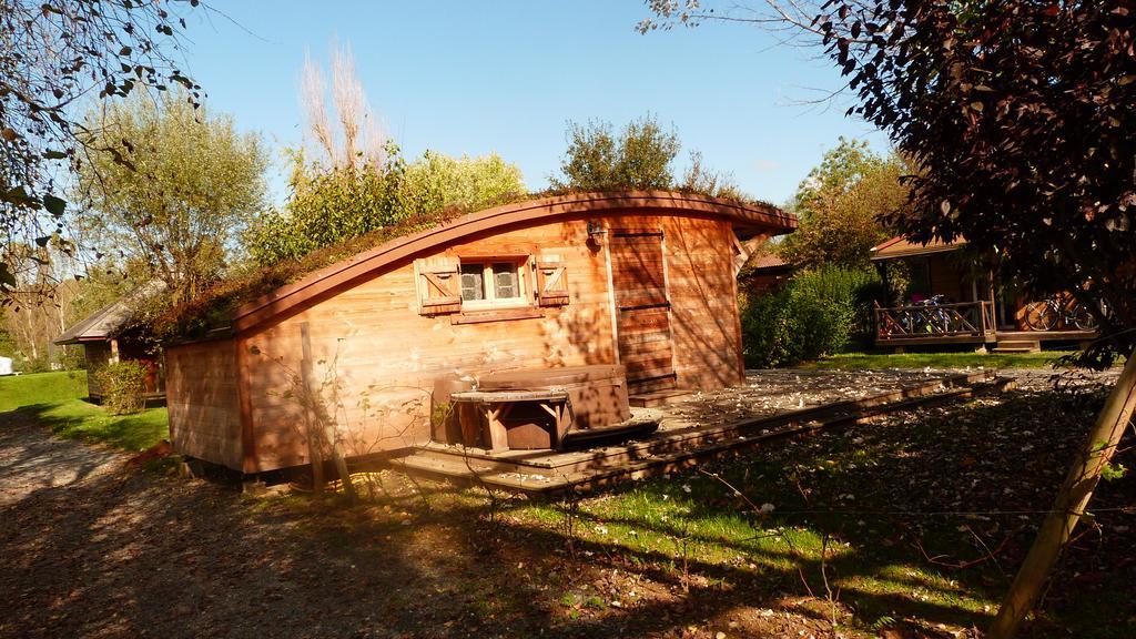 Camping Les Portes Du Beaujolais Anse Exterior foto